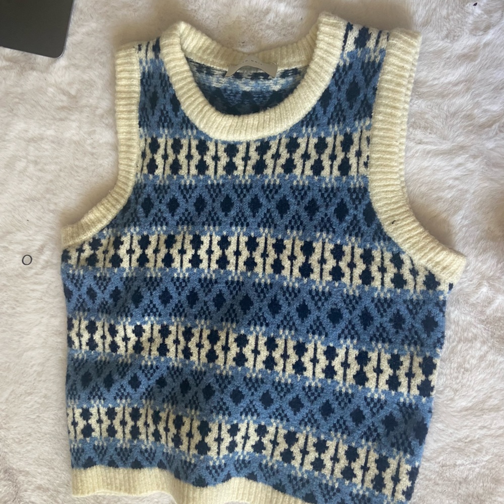 Neo Noir Sweater Vest from Copenhagen